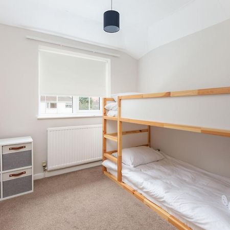 Charles Alexander Short Stay - Moorway House Poulton-le-Fylde Buitenkant foto