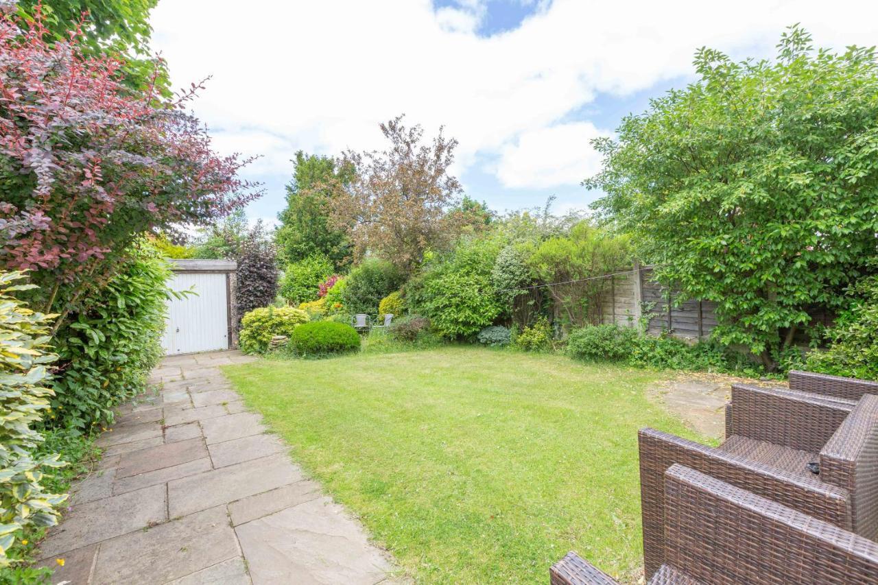 Charles Alexander Short Stay - Moorway House Poulton-le-Fylde Buitenkant foto